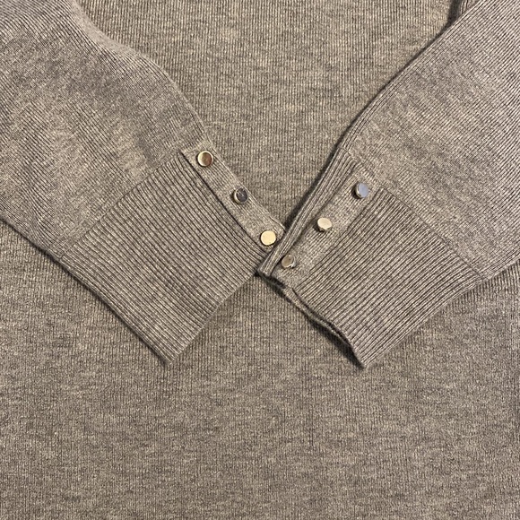 White House Black Market Sweater, Grey, Size: S - Picture 2 of 5